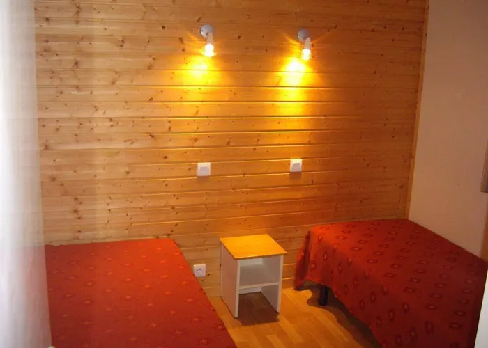 Senerite Piscine Clim 6 Pl アグド